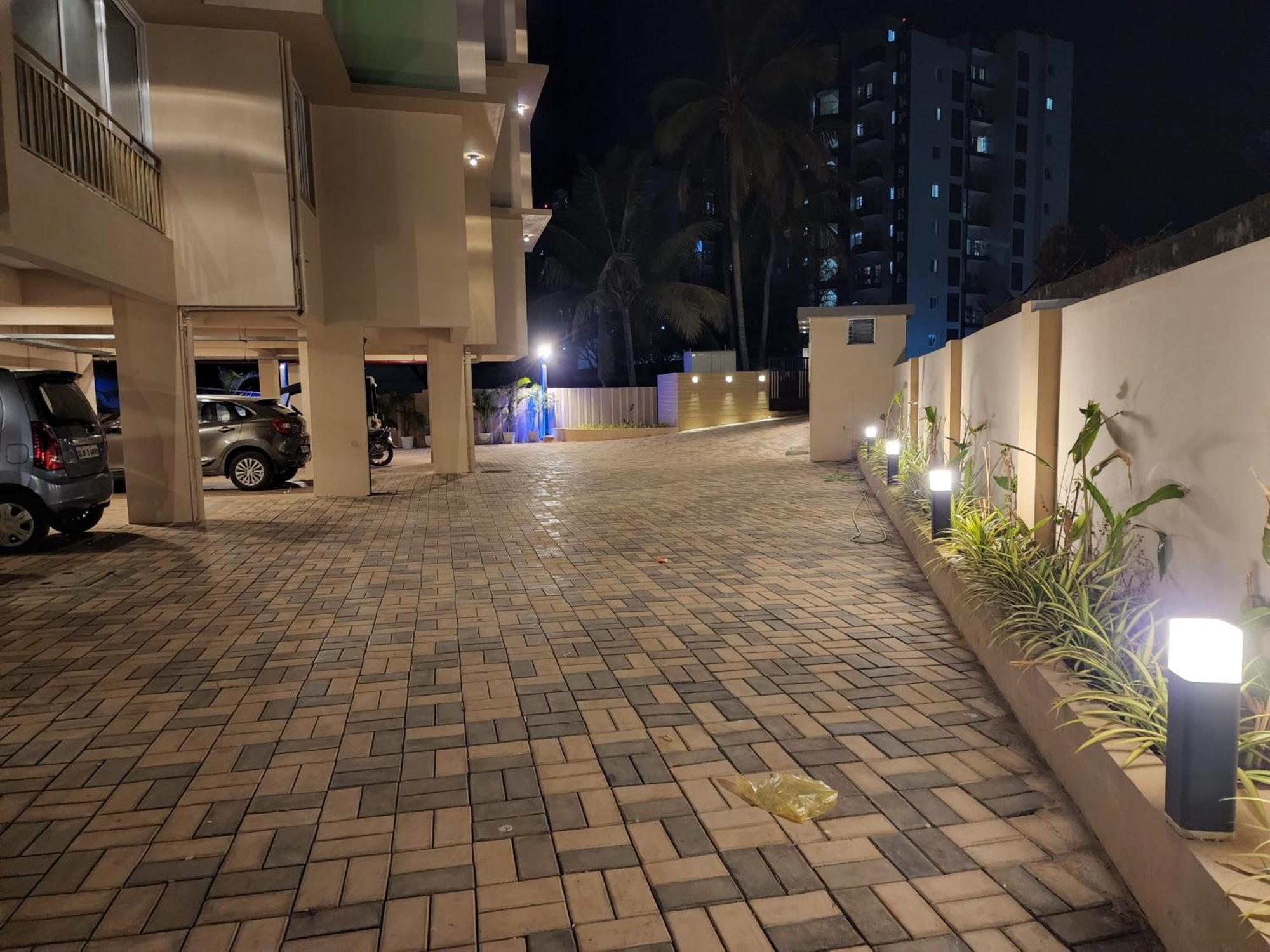 Sd Zanita Heights Sea Facing Serviced *