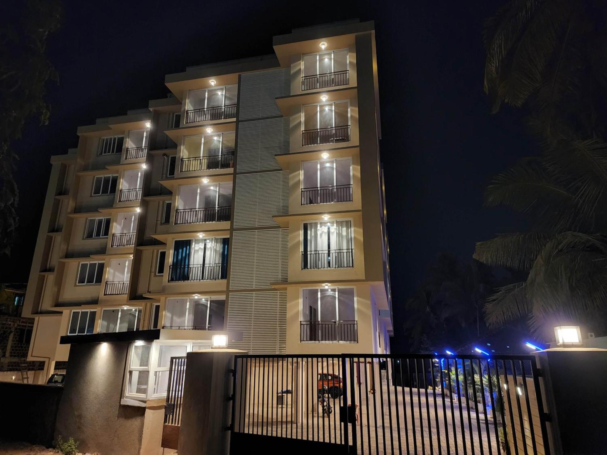 Apartment Sd Zanita Heights Sea Facing Serviced