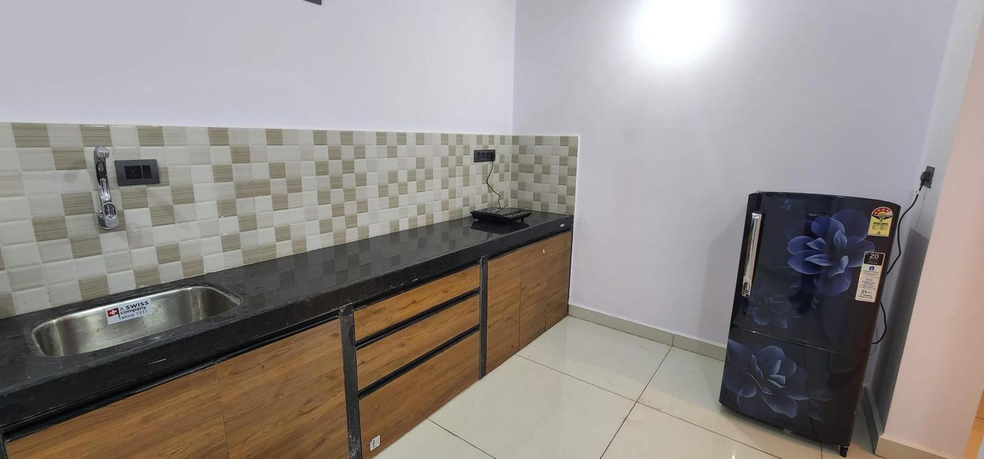 Sd Zanita Heights Sea Facing Serviced Apartment *