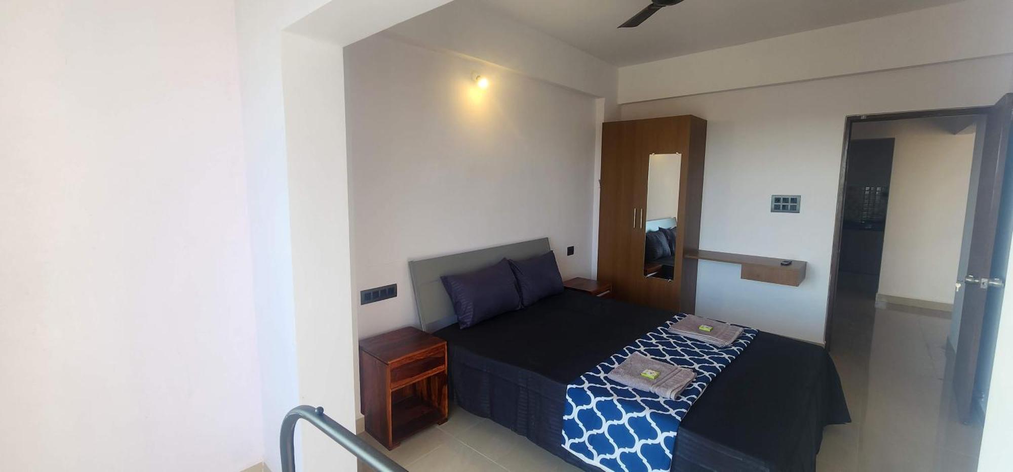 Sd Zanita Heights Sea Facing Serviced *