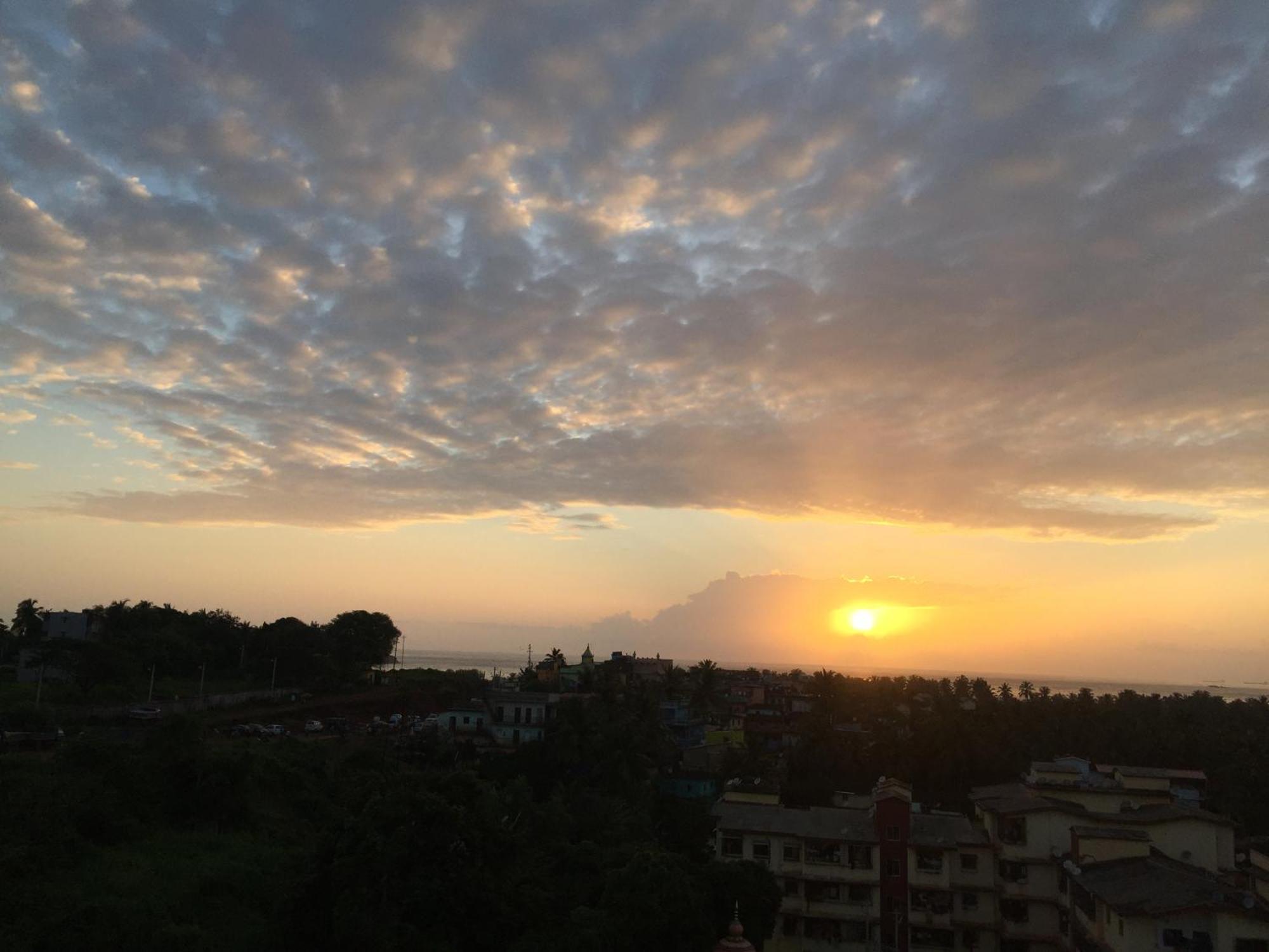 Sd Zanita Heights Sea Facing Serviced
